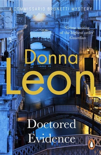 Doctored Evidence by Donna Leon - Paperback book