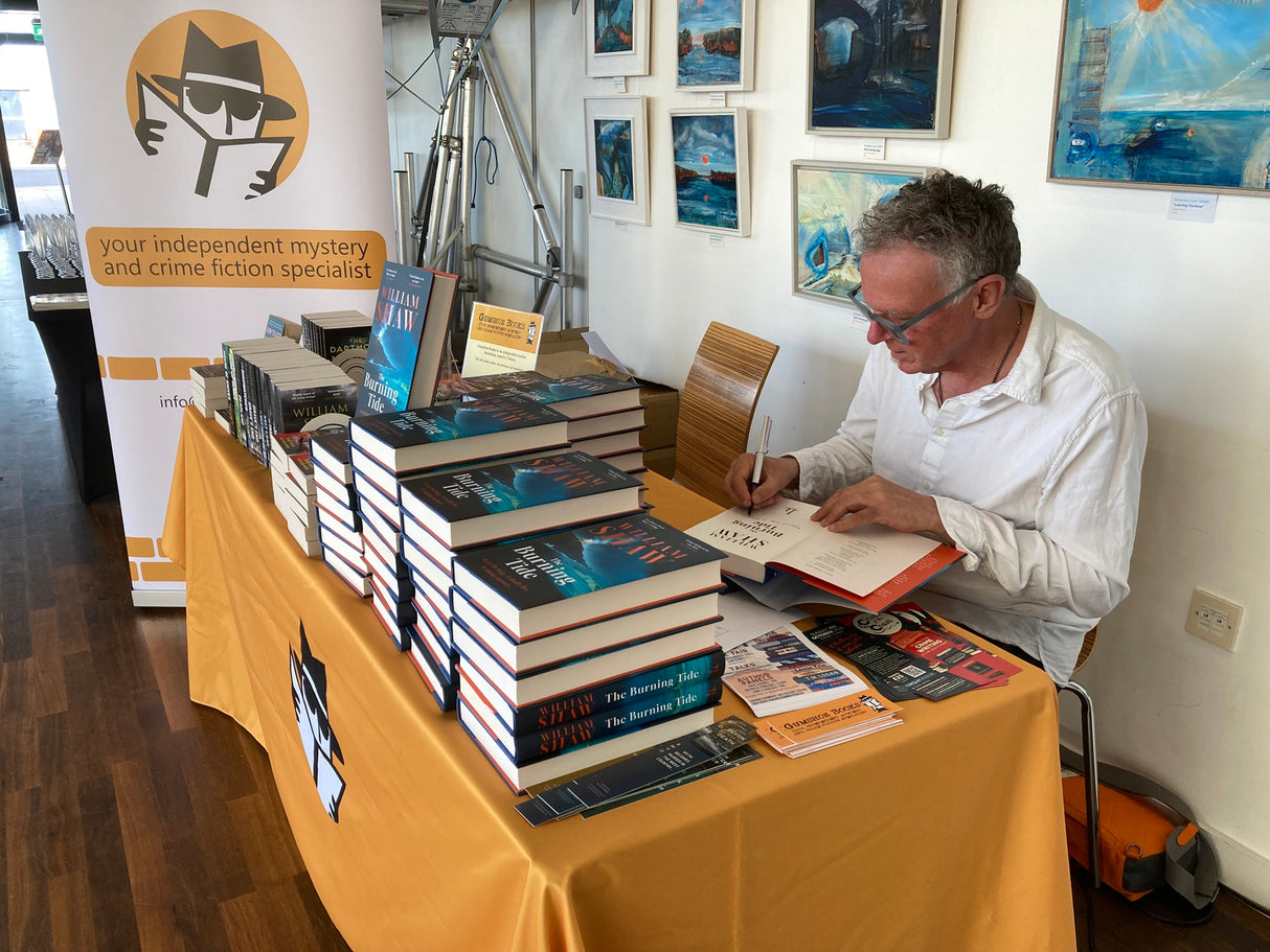 William Shaw signing The Burning Tide in Teignmouth for Gumshoe Books
